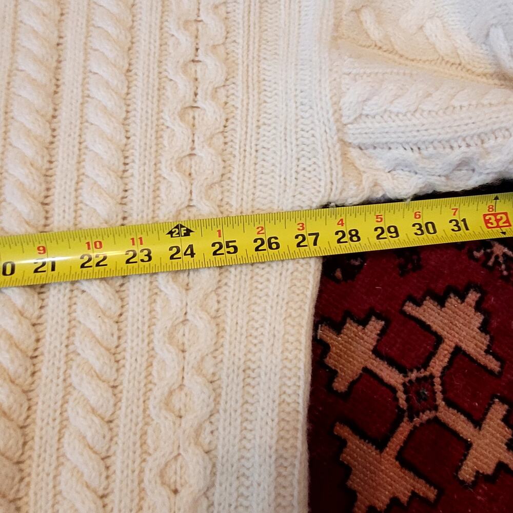 Vtg Charter Club Wool Cableknit Chunky Sweater Sz L - Picture 8 of 9